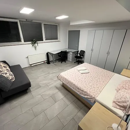 New Modern App Apartmán *