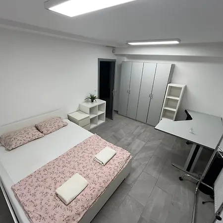 New Modern App * Ljubljana