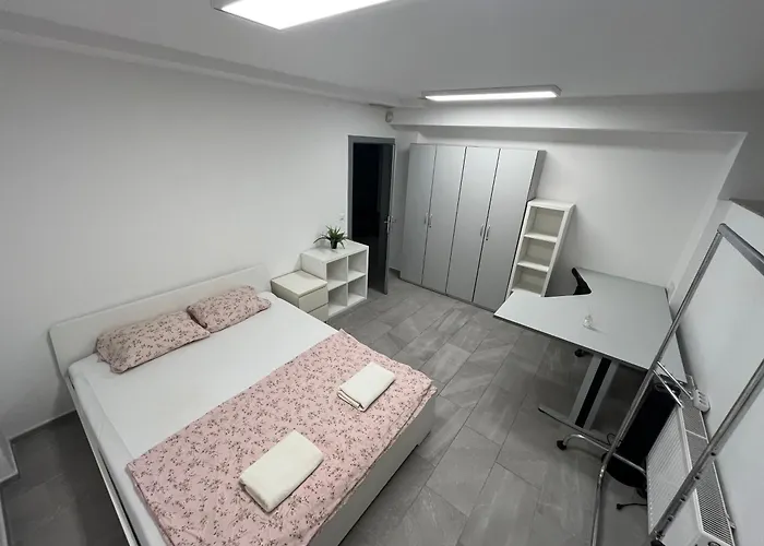 New Modern App * Ljubljana